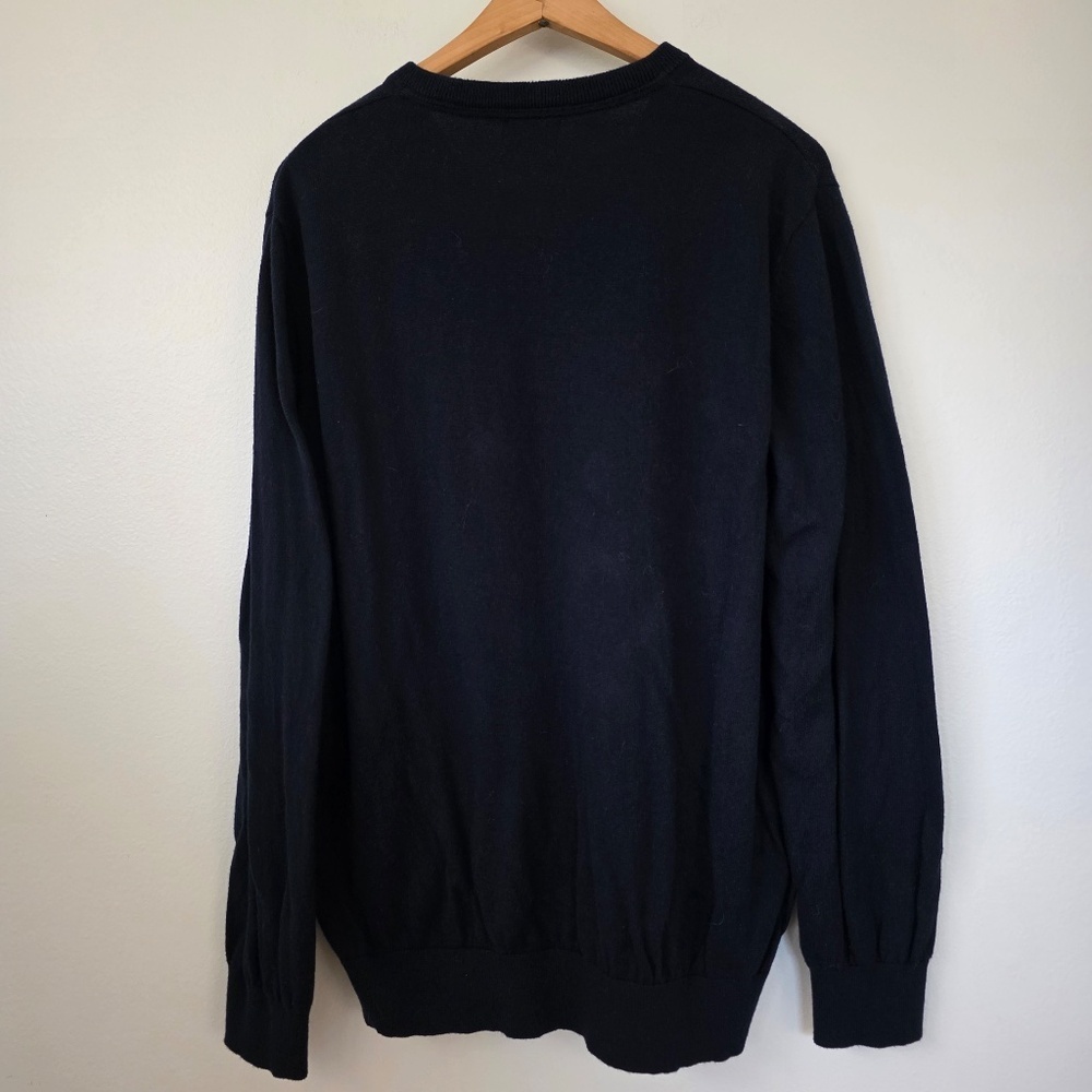 LL Bean Men's Navy Cotton Cashmere V-Neck Sweater - Picture 2 of 3